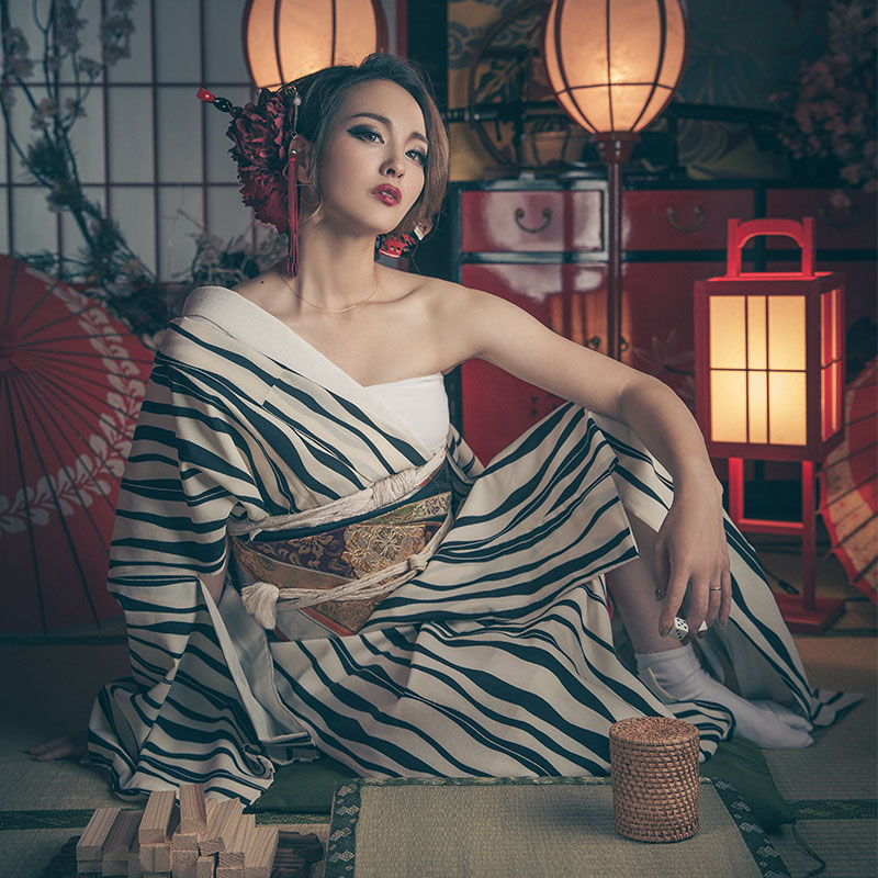 博徒風花魁 丁半 | 京都ココログループ｜舞妓体験・花魁体験・変身写真